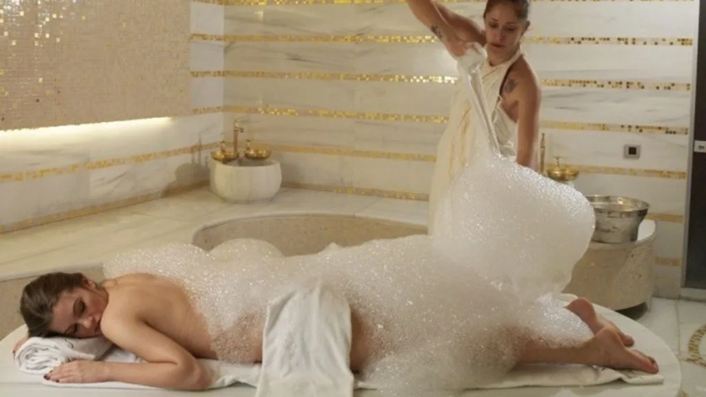 Fit into your dress! Our Slimming & Firming massages help you get ready for the New Year party.